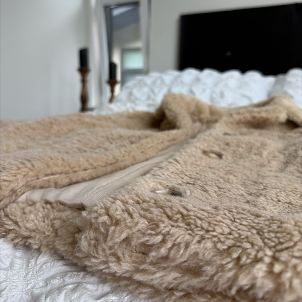 NWT - Vince Teddy Shearling Jacket - Picture 9 of 14